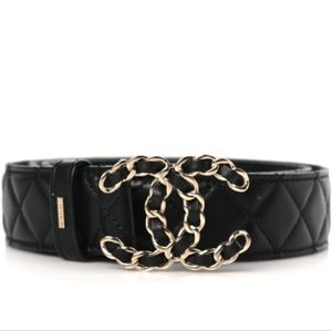 Chanel Quilted Leather CC belt.